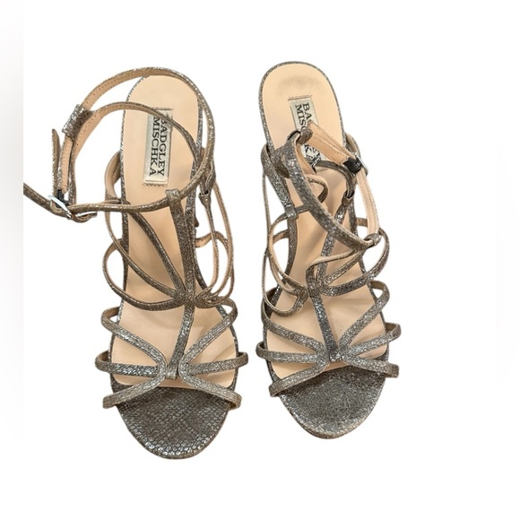Badgley Mischka Silver Strappy Sandals Size 9 1/2 - Picture 1 of 6